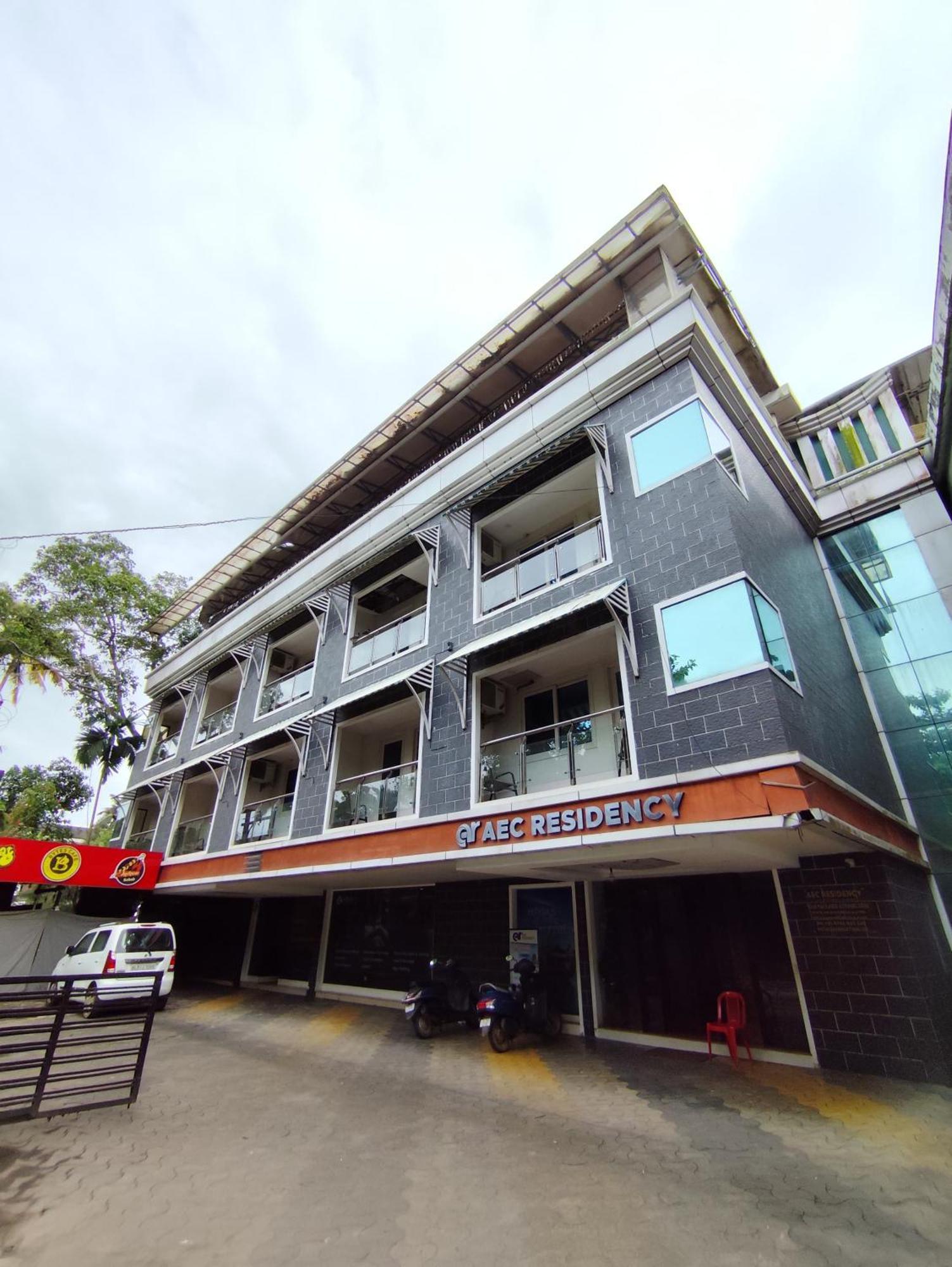 Aec Residency 호텔 Alappuzha 외부 사진