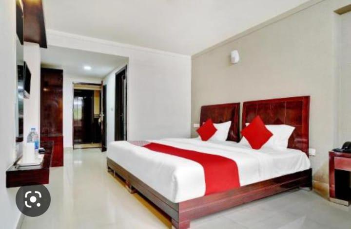Aec Residency 호텔 Alappuzha 외부 사진