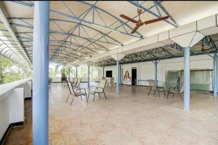 Aec Residency 호텔 Alappuzha 외부 사진